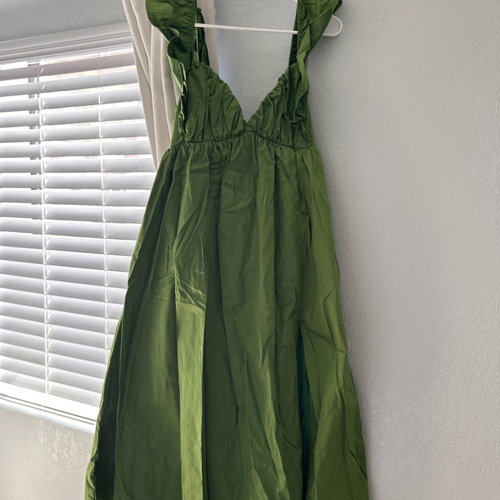 Green Ruffle Strap Sundress - Picture 3 of 10